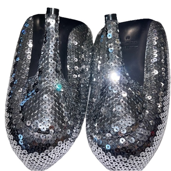BALENCIAGA Silver Sequin Pumps Heels EU 41 US 11 Puffy Pointed Toe Sparkle NEW - Picture 15 of 16